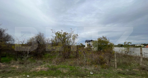 Teren 3000 mp, dubla deschidere de 32 ml in proximitatea Str