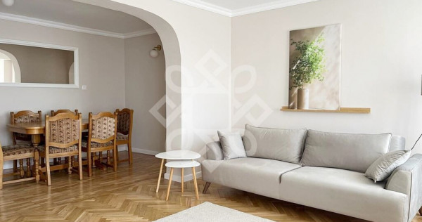 Apartament cu 4 camere de inchiriat ultracentral in Oradea