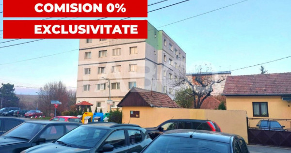 Apartament de vanzare 3 camere 55 mpu etaj 3 Piata Noua Cisn