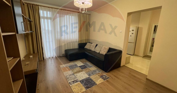 De Închiriat Apartament 2 camere+ Garaj zona Centralā