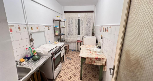 Apartament 2 camere, parter, zona centrala, fara imbunatatir