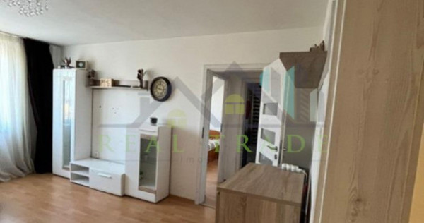 Apartament 3 camere etaj intermediar Astra