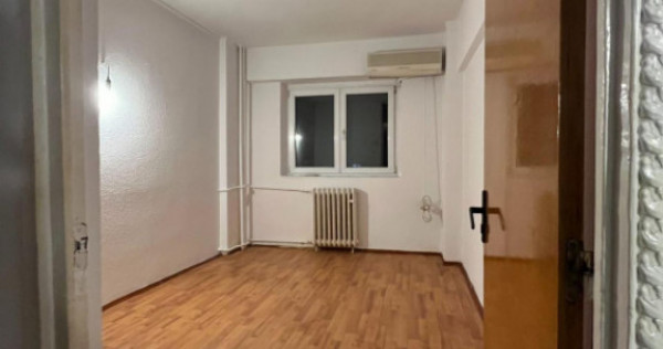 Apartament 3 camere decomandat 6/9, Crangasi, strada Ceahlau