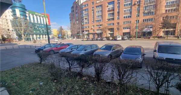 Apartament 2 camere , zona Centrul Civic