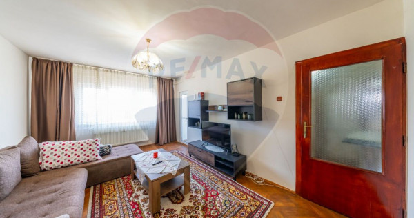 Apartament 2 camere Alfa de inchiriat, decomandat, mobila...