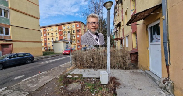 Resita CHIRIE sau VANZARE Spatiu Com.Parter,Zona Aglomerata