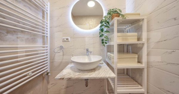 Apartament de vanzare, cu 3 camere zona Tractorul