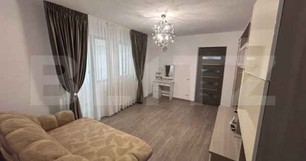 Apartament cu 3 camere, centrala si AC, parter, zona Piata M