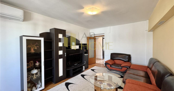 Apartament 2 camere, decomandat, boxa, parcare, ultracentral