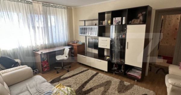 Apartament cu 3 camere, 84 mp, zona Micro 16