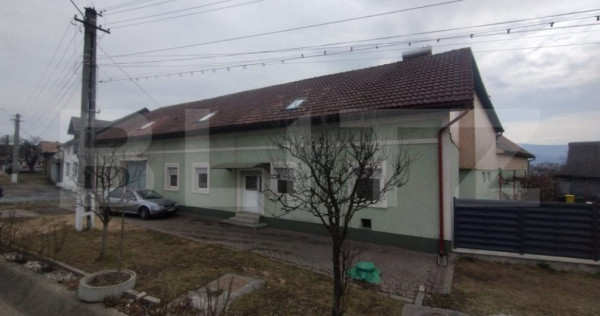 Casa 4 camere,200mp,teren 3000 mp,zona Livezile