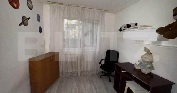 Apartament de vanzare, cu 3 camere, 43 mp, zona Dacia