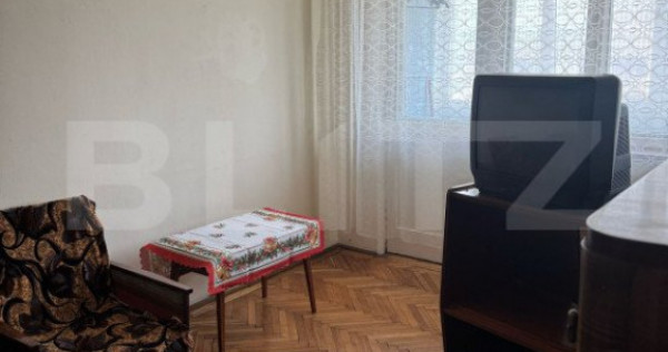 Apartament 3 camere, 67 mp, decomandat, zona Nicolae Balcesc