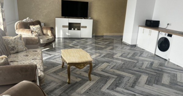 Inchiriere apartament cu 2 camere, 74 mp, zona Piata de Vech