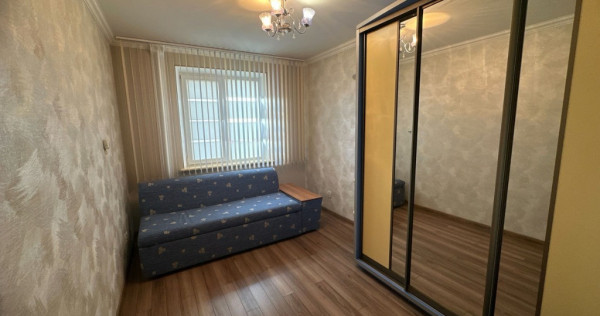 Apartament cu 2 camere in zona Tractorul