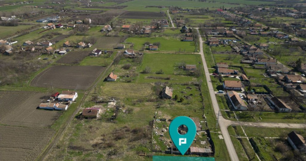 Teren intravilan de 1400 mp în Battonya