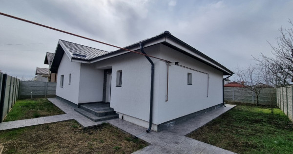 Casa individuala - 3 camere 2 bai - 400 mp teren - 15 min statie STV