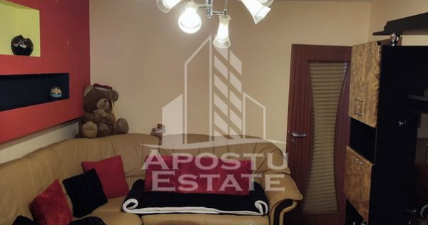 Apartament cu 3 camere in zona Girocului, centrala termica