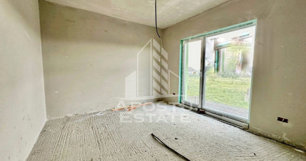 Casa individuala cu 3 camere in Mosnita Noua, racordat la...