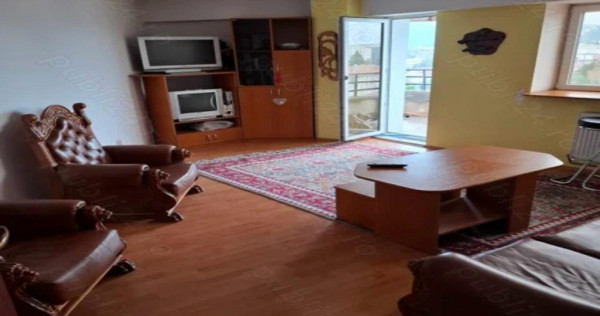 Apartament cu 2 camere, decomandat - zona Centru Civic.