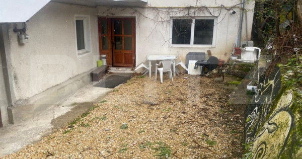 Casa de Vanzare in zona Centrala AfI