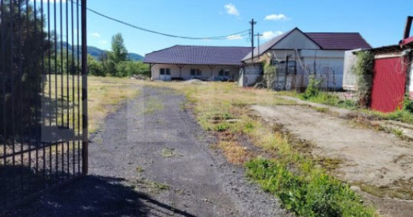 Spatiu comercial, de vanzare, 425 mp, zona Voinesti