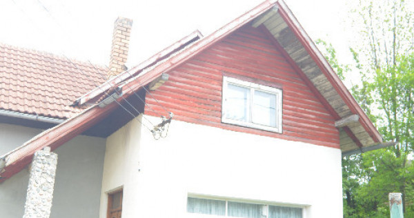 Casa de vanzare in Bran