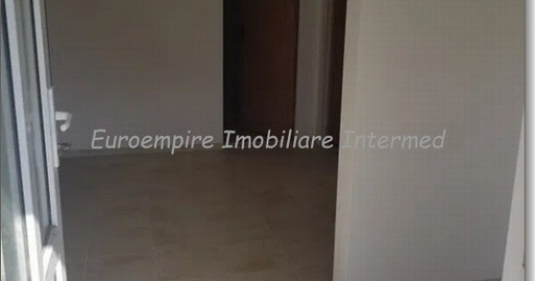 De inchiriat casa zona Bratianu