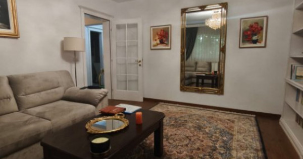 Apartament 3 camere, 64mp, parter, zona Penny, Radauti