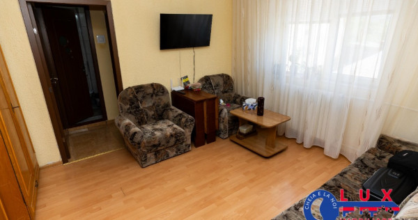 ID 3608 Apartament 3 camere de vanzare *Str. I.L.Caragiale