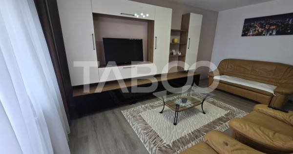 Apartament de vanzare 2 camere si bucatarie separata in Stra