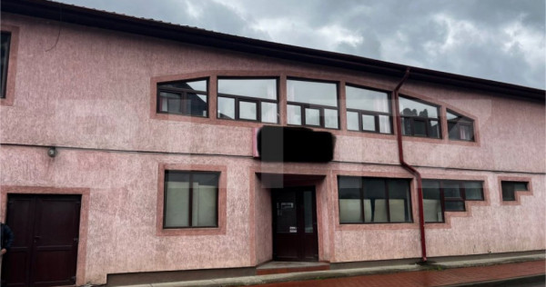 Spatiu comercial de vanzare, 300 mp, zona Burdujeni