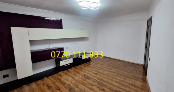 Apartament 3 camere Vidin, suprafata 75mp, etaj 2