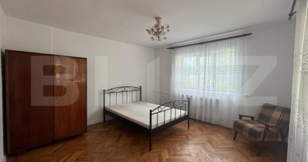 Casă de vanzare, cu 3 camere, 116 mp in Șoimuș