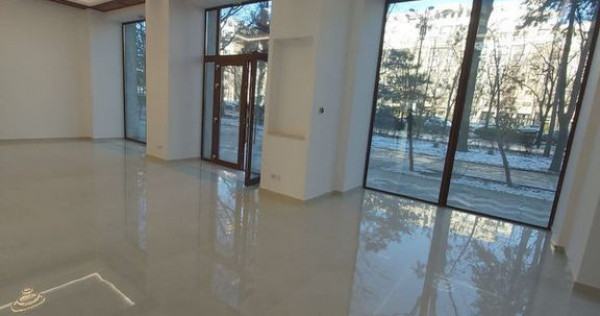 Unirii- fantani, suprafata 97 mp