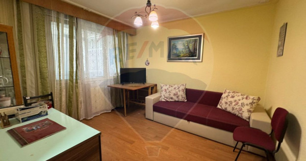 Apartament 3 camere decomandat– Str. Constructorului, F...