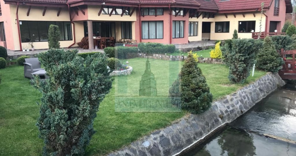 Casa/Vila deosebita 11 camere mobilata-utilata LUX -zona ...