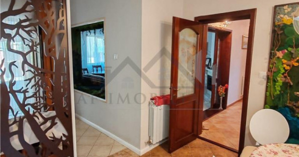 Tatarasi str. Stejar Vila Lux 200mp anul 2010 teren 426mp