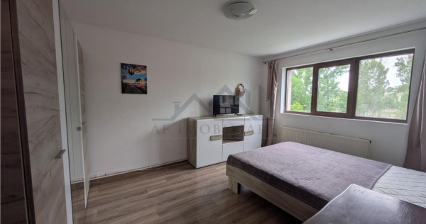 Apartament de inchiriat 3-4 cam Valea adanca