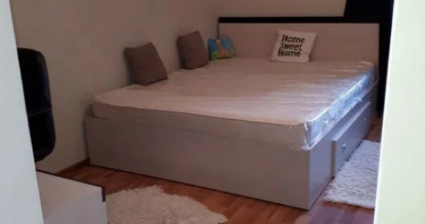 1 camera in zona Aradului