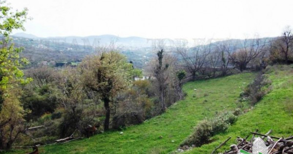 Teren de in Bar Muntenegru