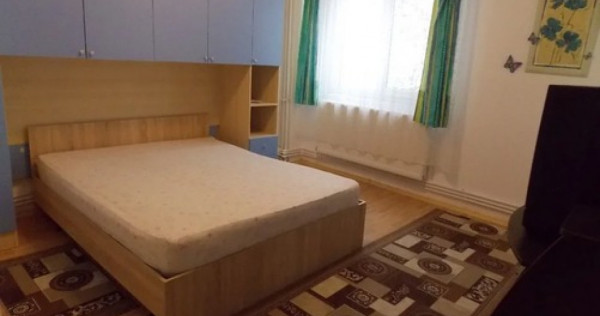 1 camera in zona Bucovina