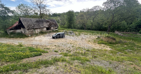 Teren intravilan 3054mp cu utilitati+constructie pe teren...