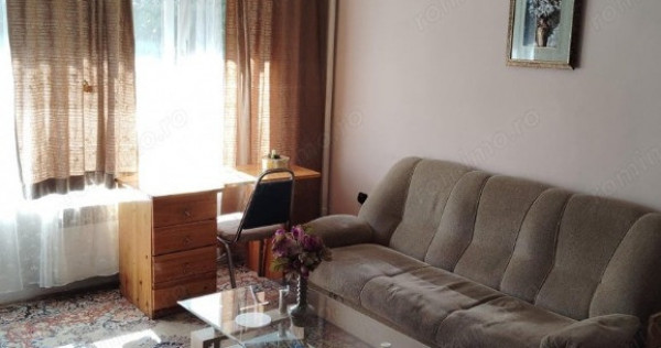 1 camera in zona Torontalului