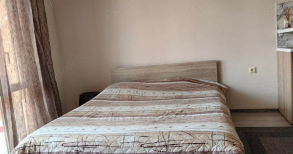 1 camera in zona Aradului