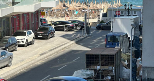 Apartament 2 camere în Mamaia Nord, la 30 m de promenadă