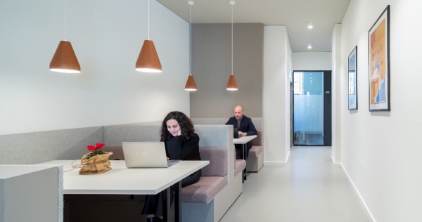 Abonamente flexibile pentru spațiul de lucru în Spaces Campus 6