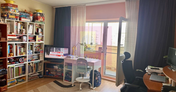 2 camere de vanzare Sebastian - Novaci