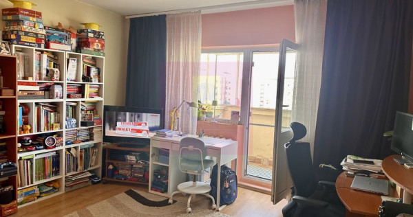 2 camere de vanzare Sebastian - Novaci