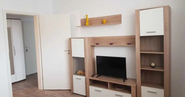 1 camera in zona Blascovici